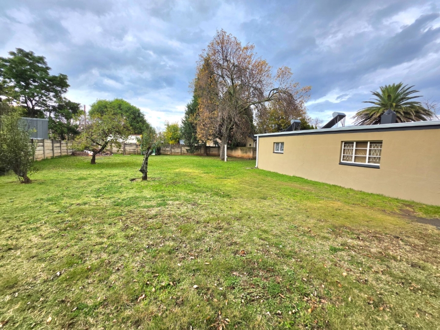 5 Bedroom Property for Sale in Jordania Free State